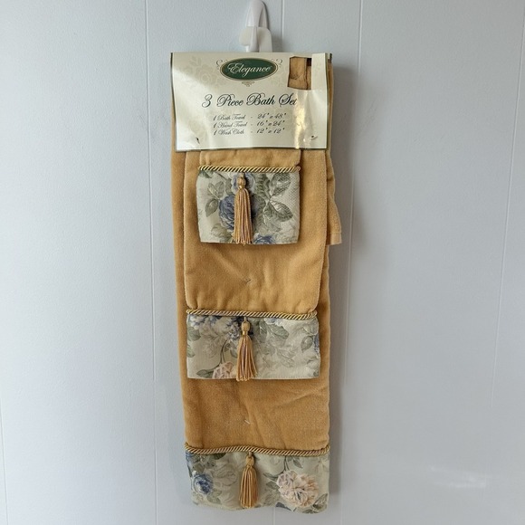 Vintage Three-Piece Bath  Set. Floral Design With Tassel. Elegance. 100% Cotton - Picture 1 of 5